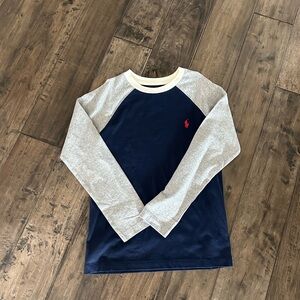 Polo long sleeve top youth Size small